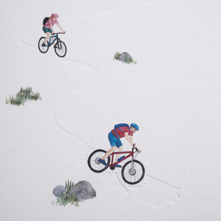 Detailreiche Darstellung von einem Paar beim Mountainbiken