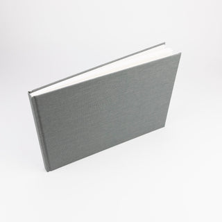Buch mit Hardcover für Skizzen und als Gaestebuch.