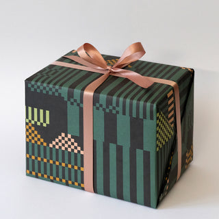 Beispiel für eine Geschenkverpackung mit Morocco Blue von Haferkorn & Sauerbrey