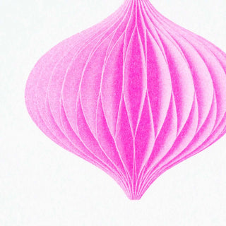 Risographie Karte neon pink mit Weihnachtsschmuck