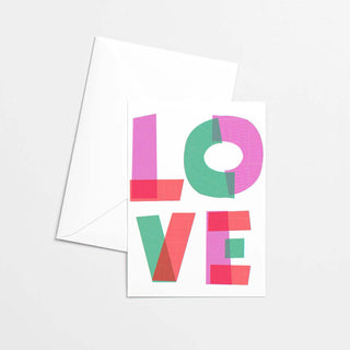 Grusskarte mit Love in großen Lettern