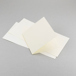 Rivoli Doppelkarte 11,8 x 11,8 cm quadratisch Hadern satiniert Grusskarte cremeweiß DIY Karte
