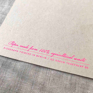 Schriftzug auf der Rückseite der Postkarte mit Logodruck von Togethery