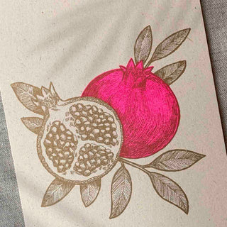 Detailansicht Granatapfel neon pink