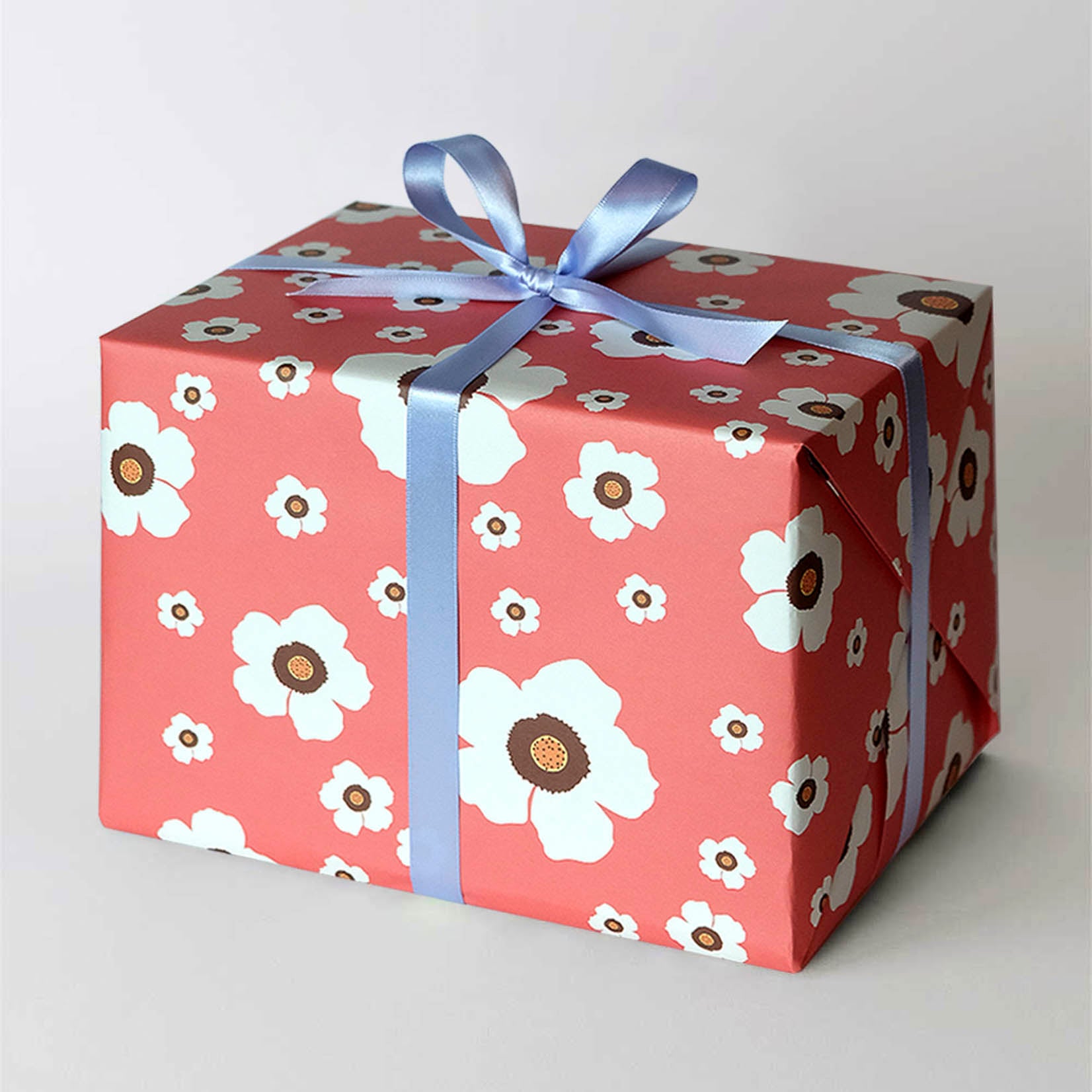 Haferkorn & Sauerbrey Geschenkpapier aus Berlin Feinstpapier Offsetdruck Big Flowers Blumen bunt Blümchen