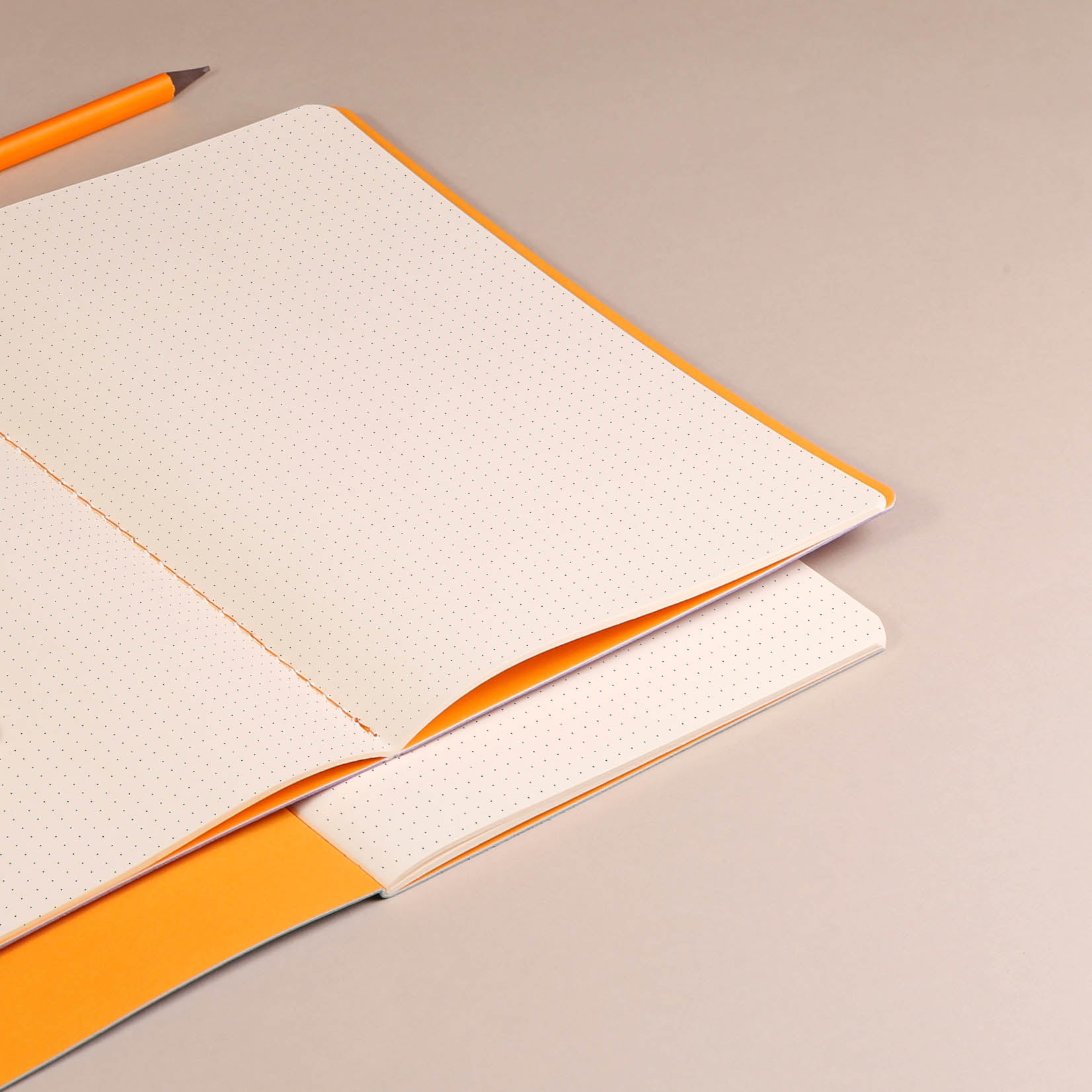 Rhodia Rhodiarama dot A5 Notebook Notizbuch Notizheft violett lila